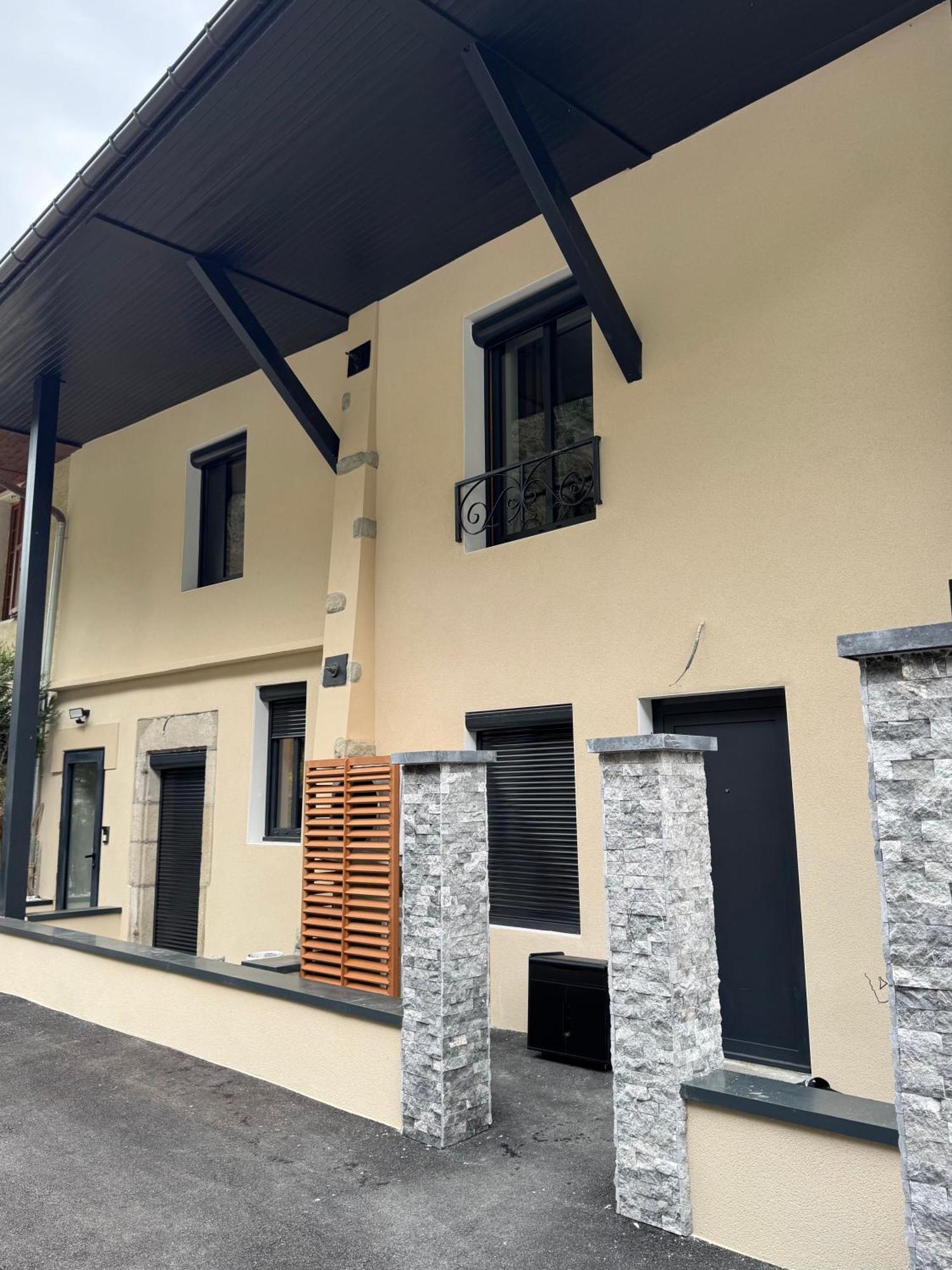 Magnifique Appartement Vue Lac - 5 Personnes Voglans Εξωτερικό φωτογραφία